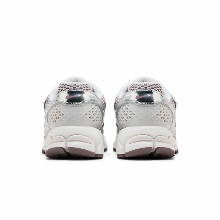 Air Zoom Vomero 5 'Chrome Platinum Violet'